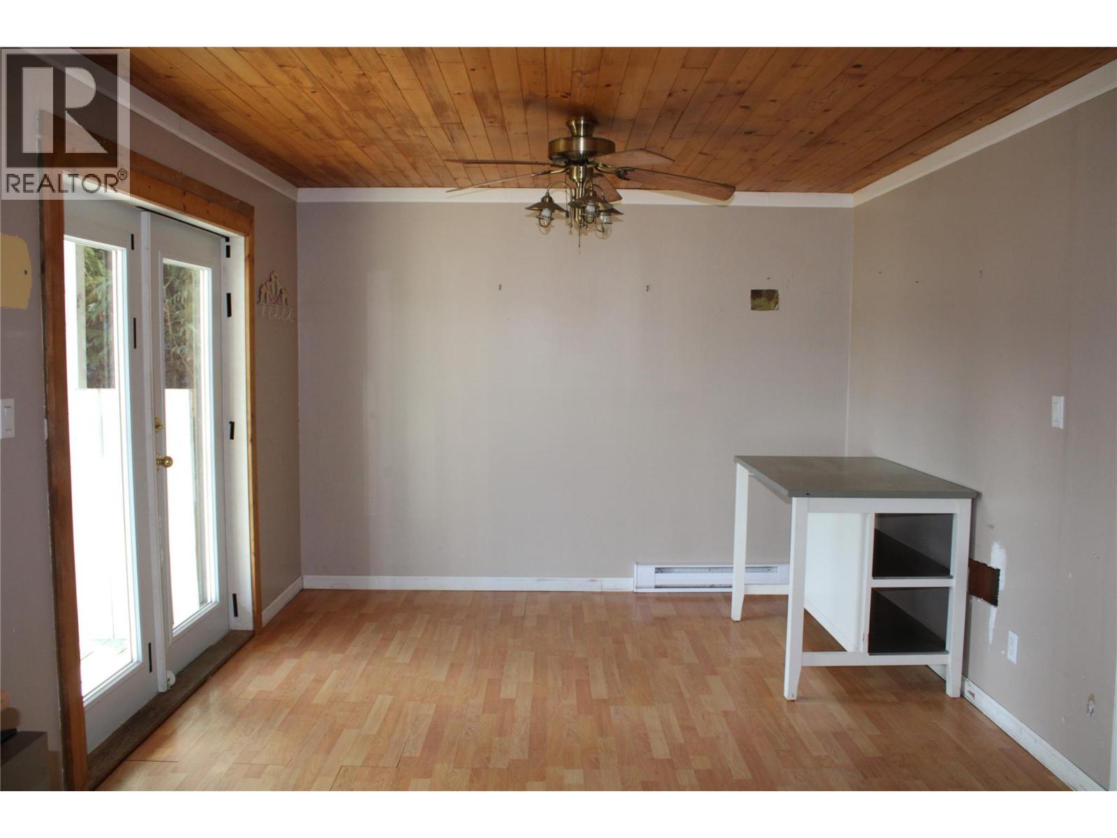 3003 Squilax-Anglemont Road, Lee Creek