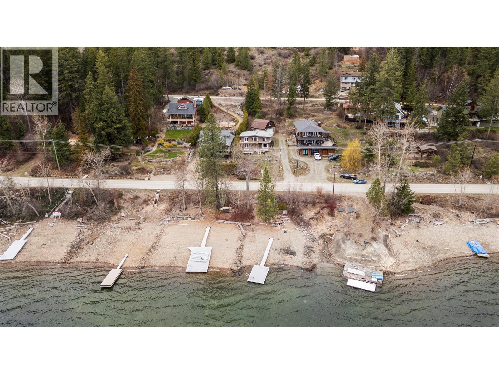 3003 Squilax-Anglemont Road, Lee Creek