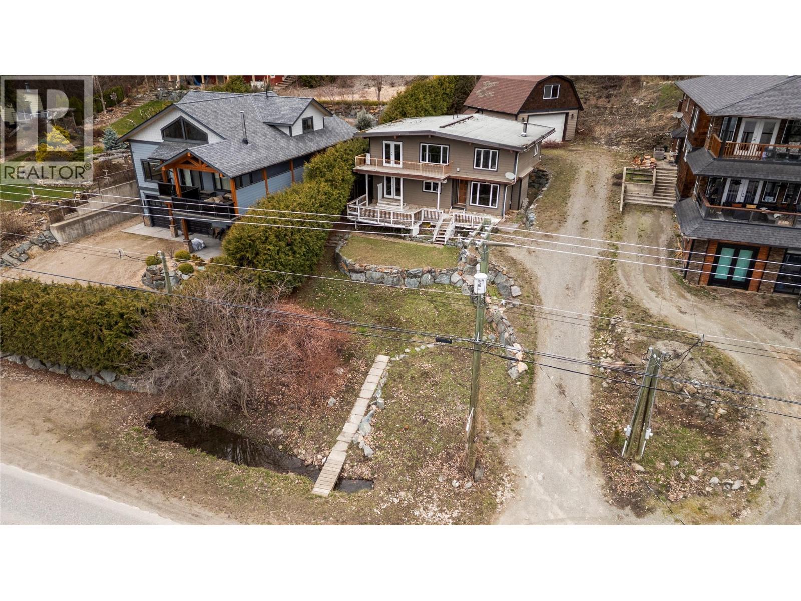 3003 Squilax-Anglemont Road, Lee Creek