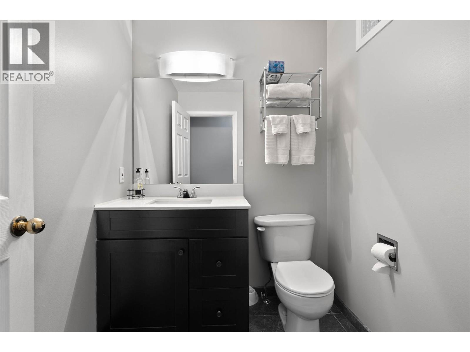 2668 Golf Course Drive, Blind Bay