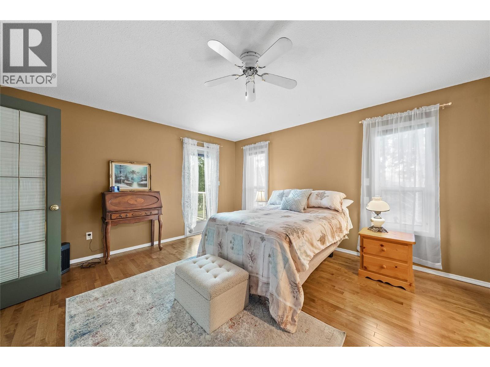 2668 Golf Course Drive, Blind Bay