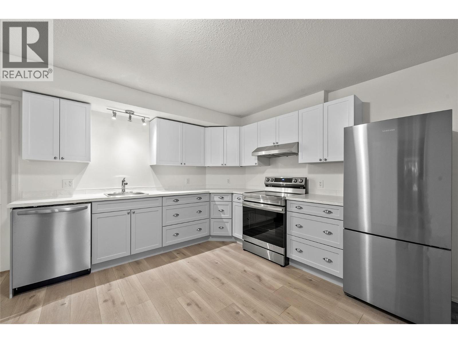 2668 Golf Course Drive - 18