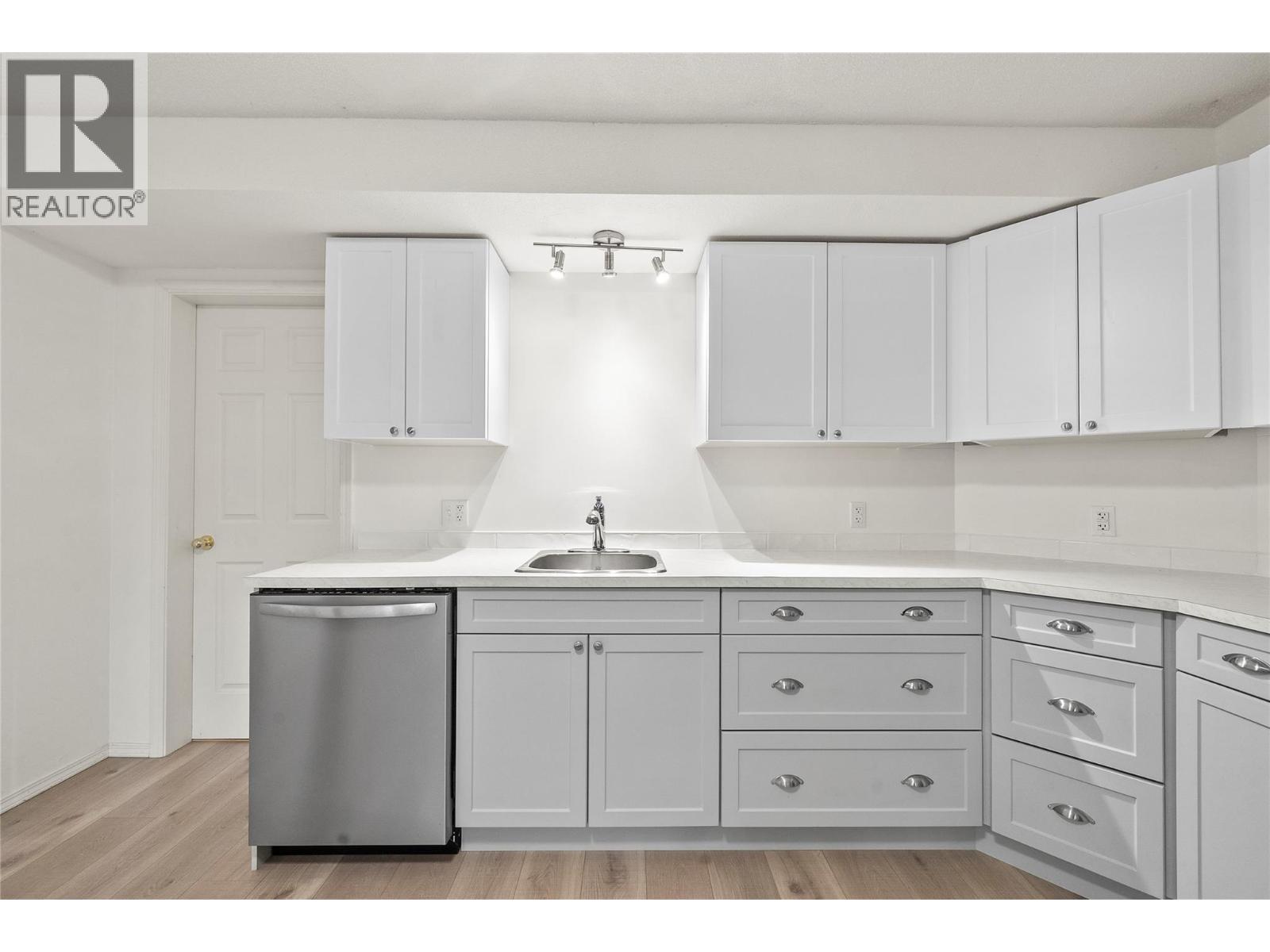 2668 Golf Course Drive, Blind Bay