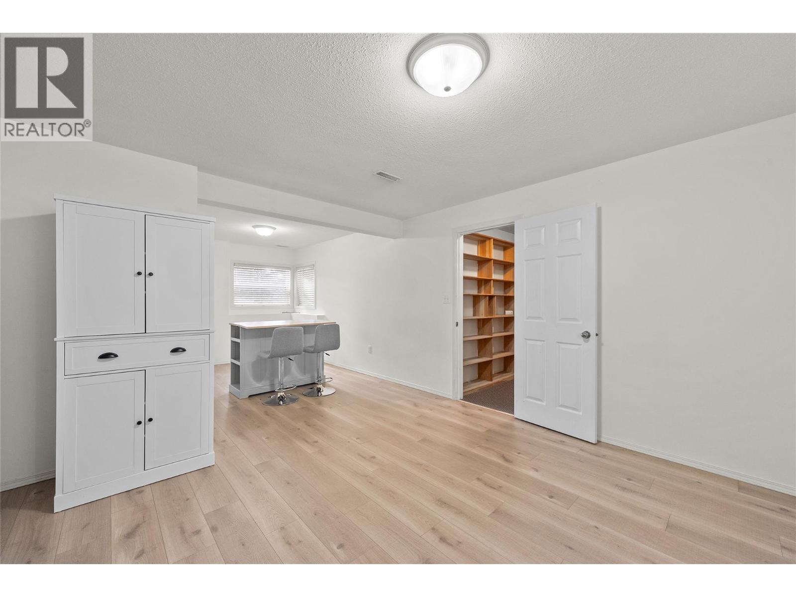 2668 Golf Course Drive, Blind Bay