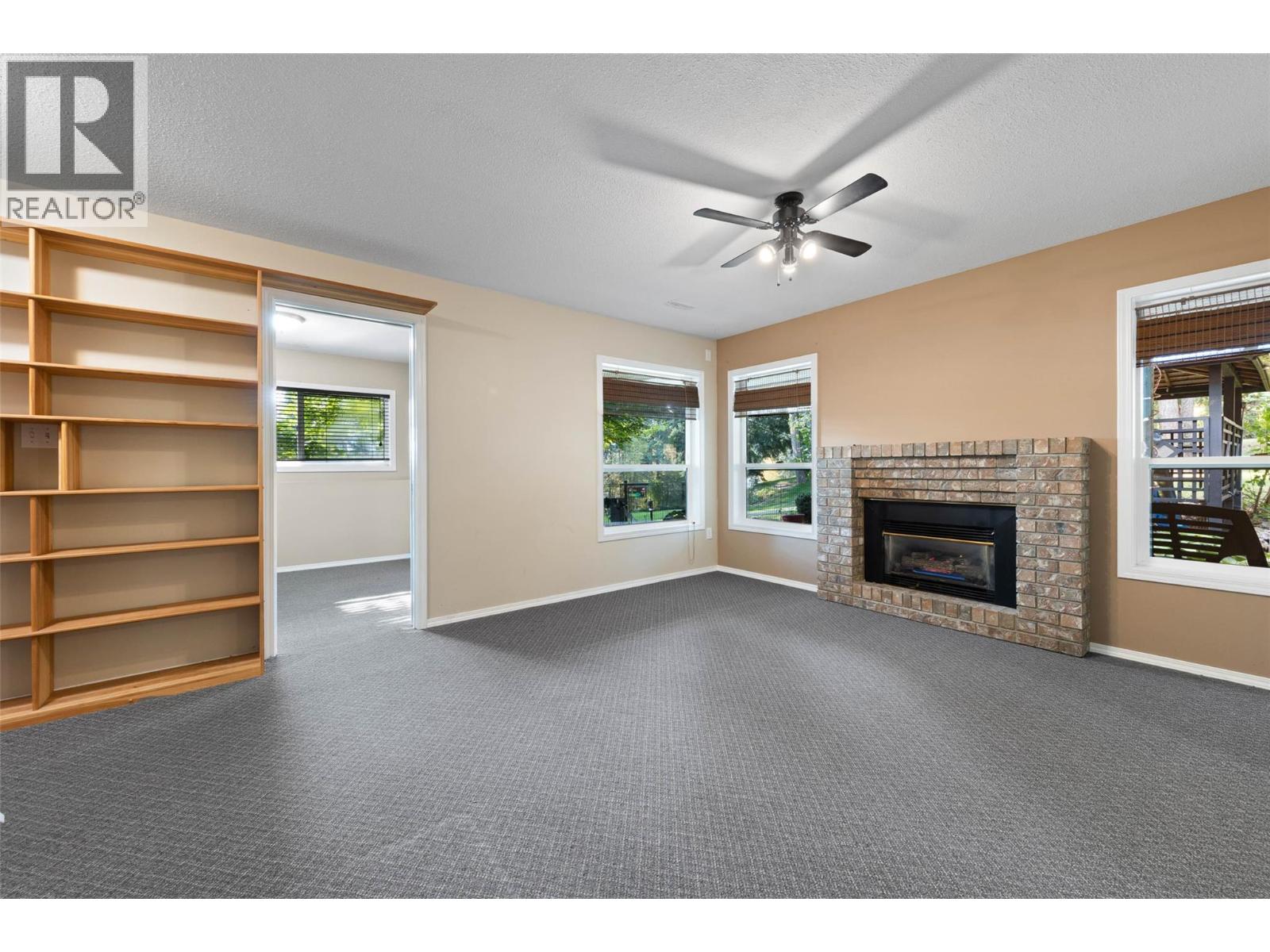 2668 Golf Course Drive, Blind Bay