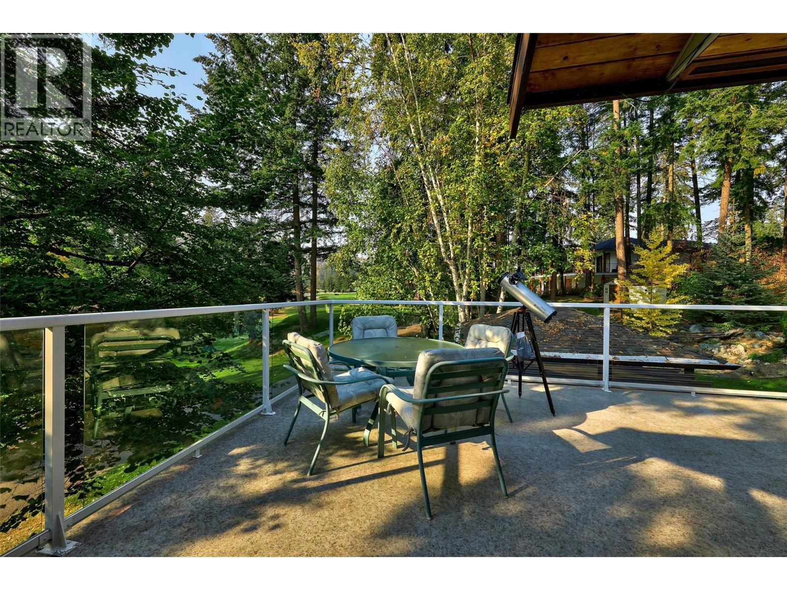 2668 Golf Course Drive, Blind Bay