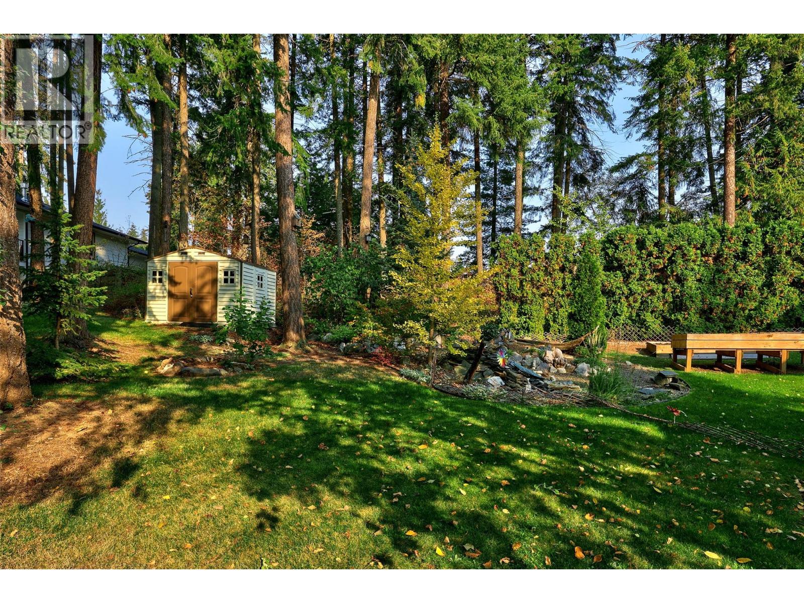 2668 Golf Course Drive, Blind Bay