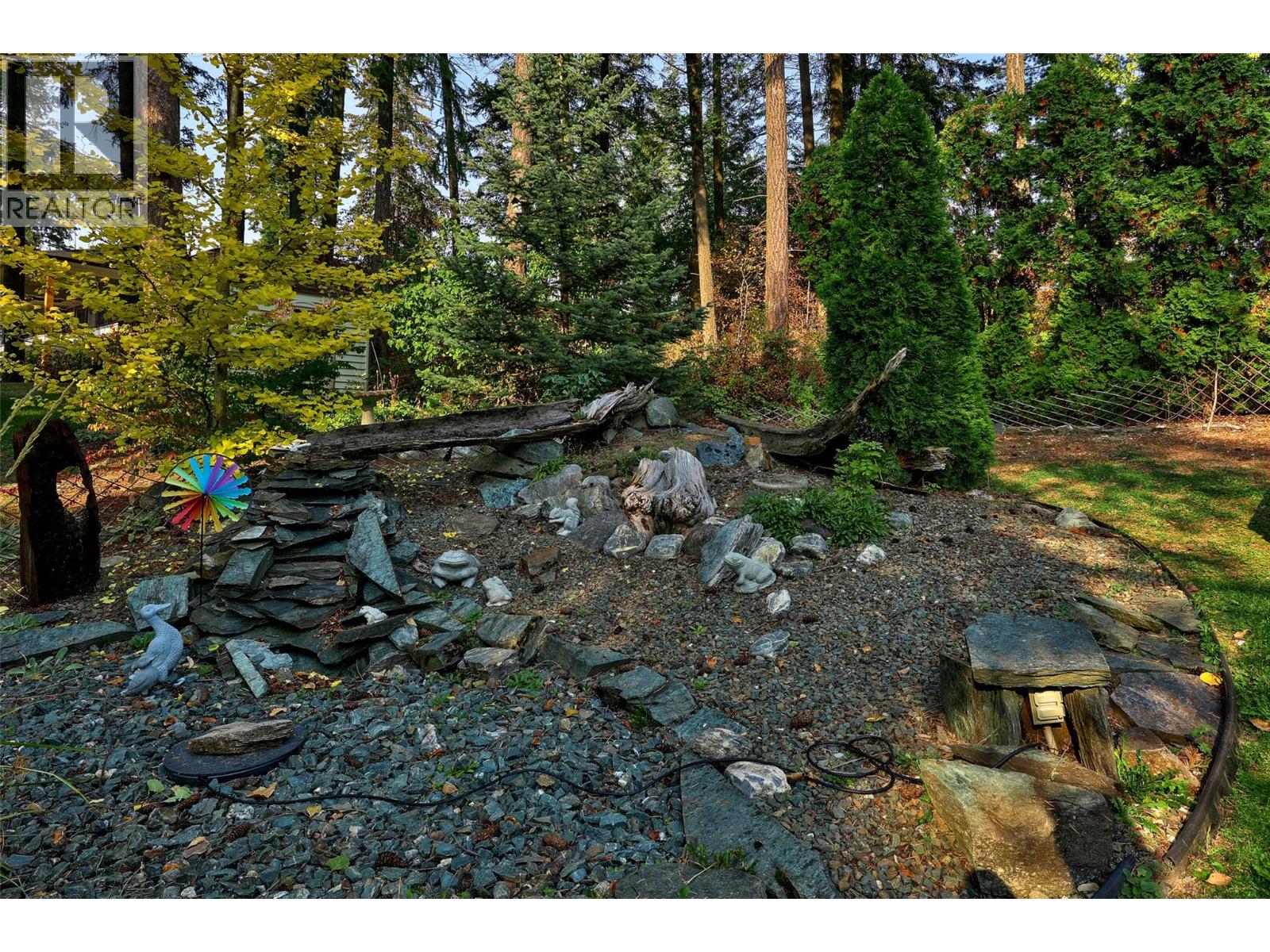 2668 Golf Course Drive, Blind Bay