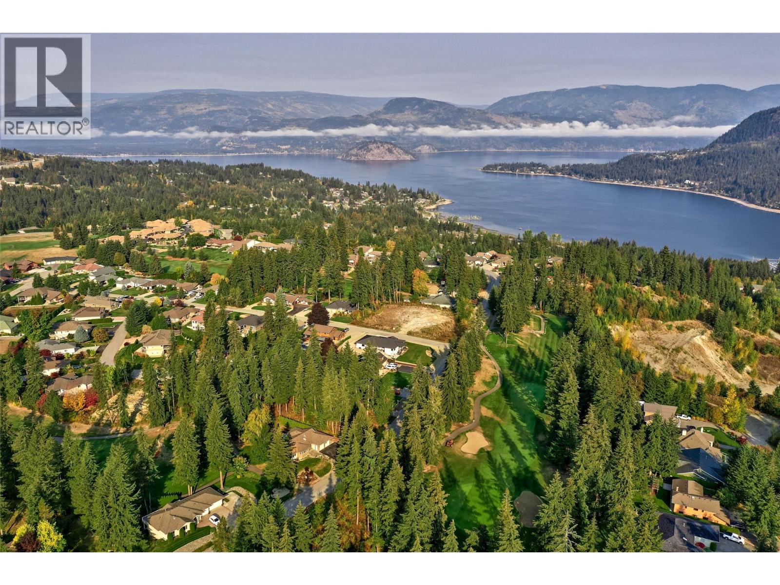 2668 Golf Course Drive, Blind Bay