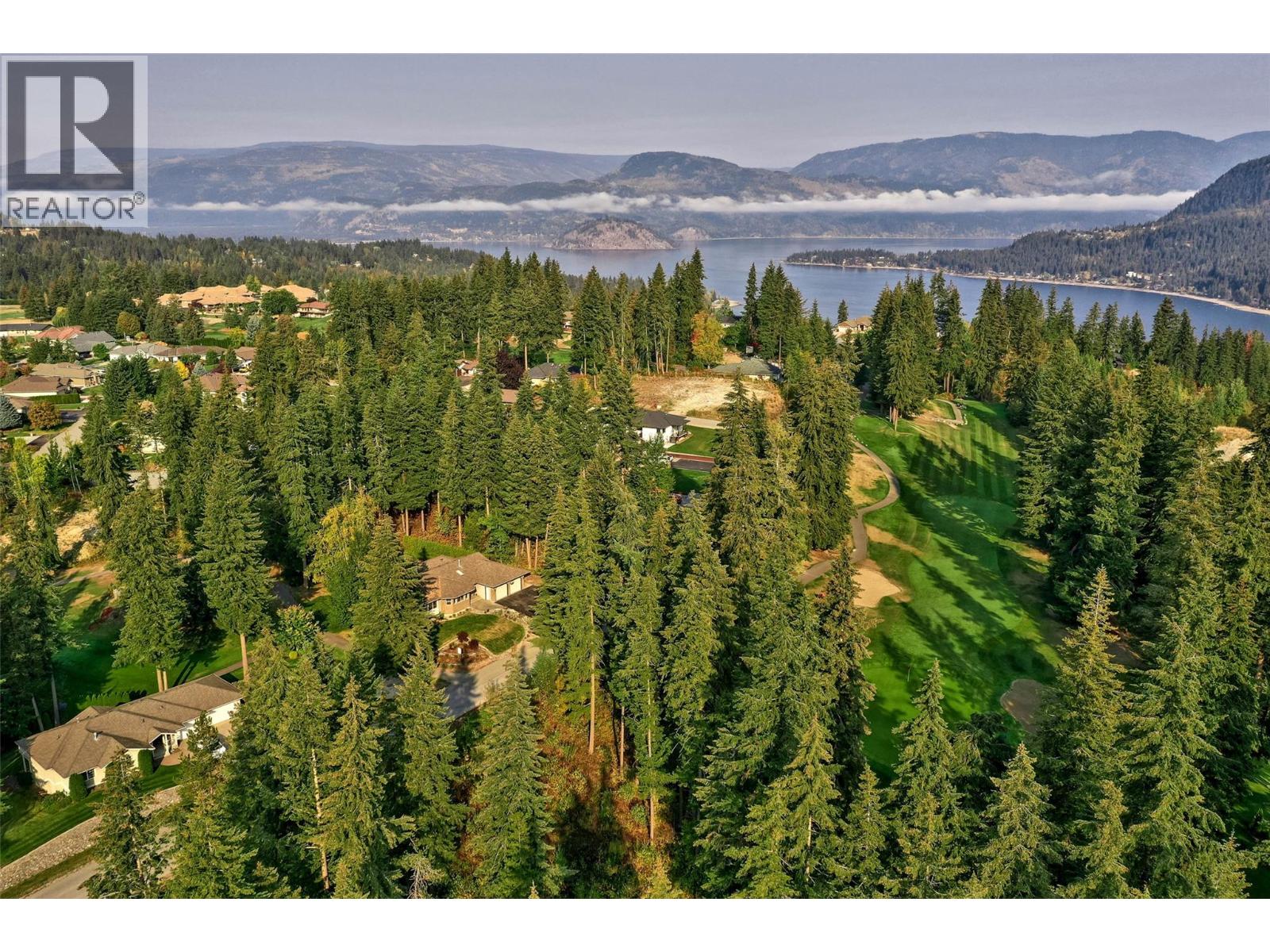 2668 Golf Course Drive, Blind Bay