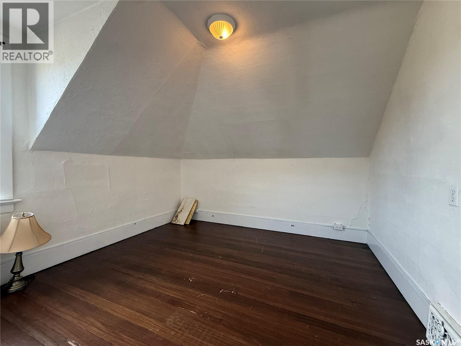 Single Family House for Sale in  th AVENUE NW Swift Current 