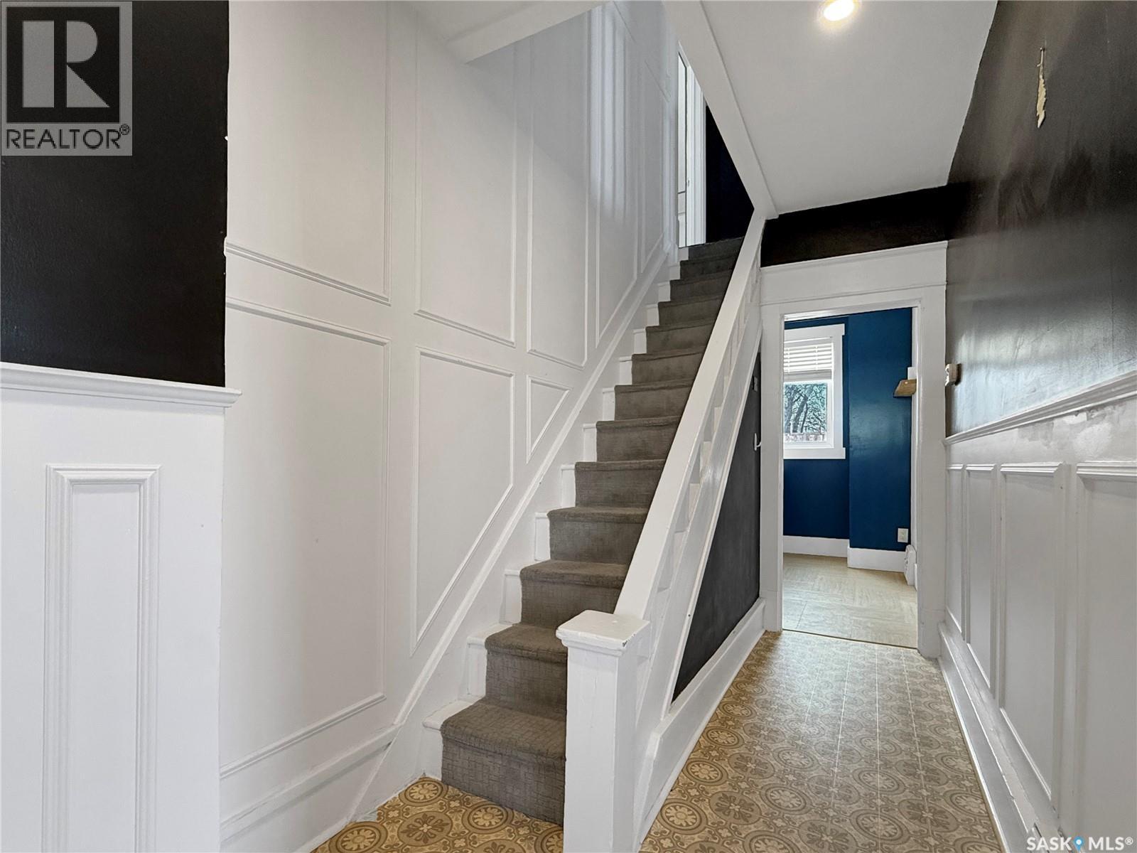 Single Family House for Sale in  th AVENUE NW Swift Current 