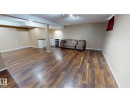Bedroom 2 - 363 Richfield Rd Nw, Edmonton, AB T6K0K7 Photo 6