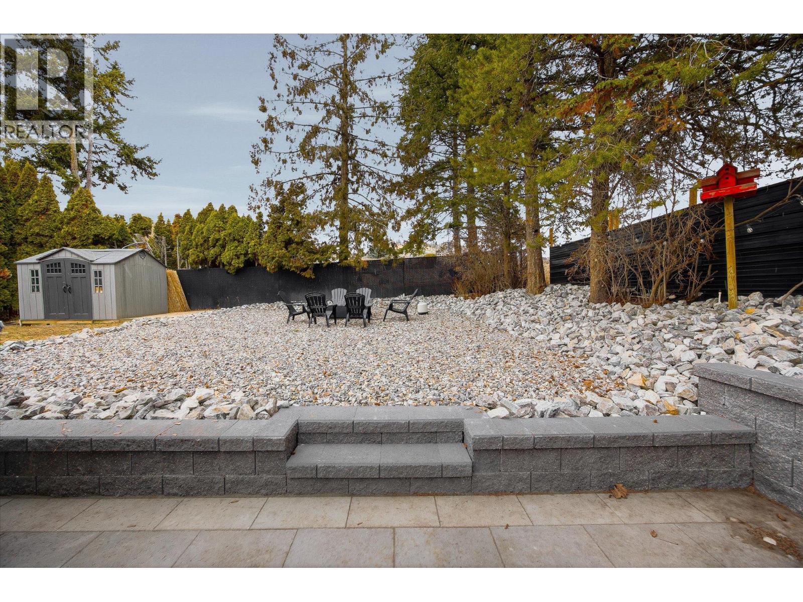 1492 FOREST AVENUE - 41