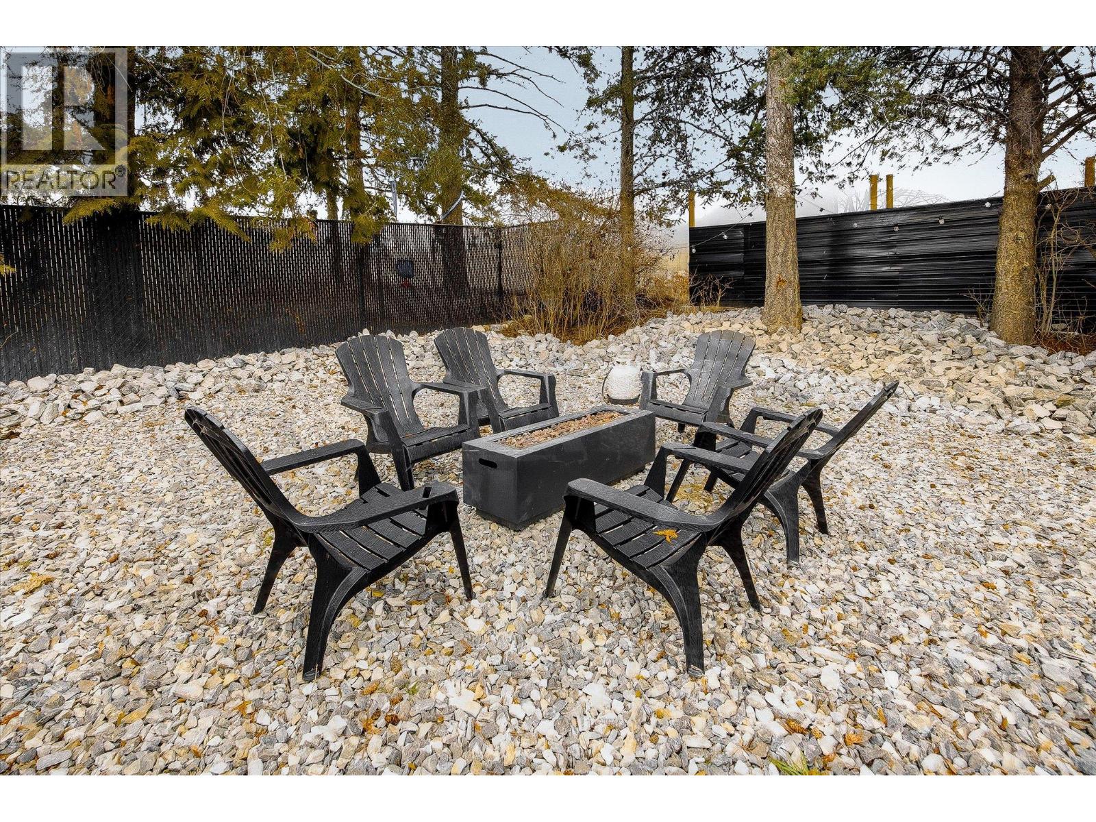 1492 FOREST AVENUE - 42