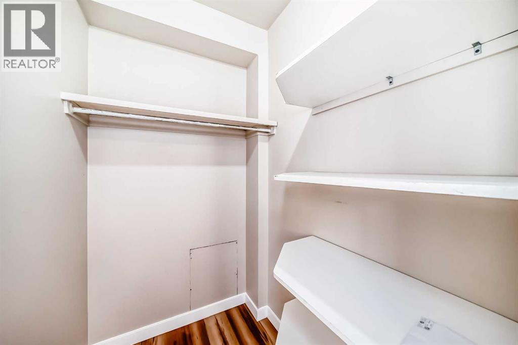 Single Family House for Sale in    Avenue SE Forest Heights Calgary 