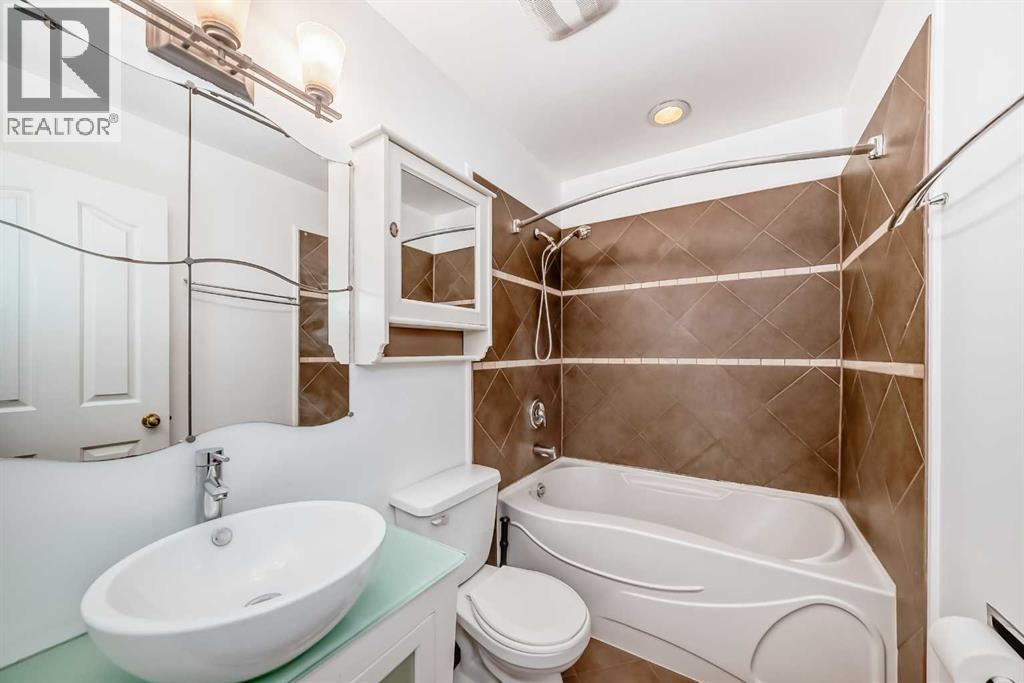 Single Family House for Sale in    Avenue SE Forest Heights Calgary 