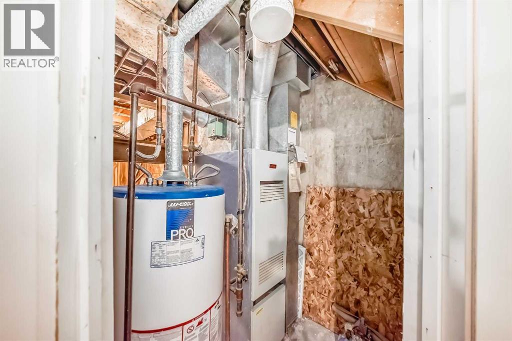 Single Family House for Sale in    Avenue SE Forest Heights Calgary 