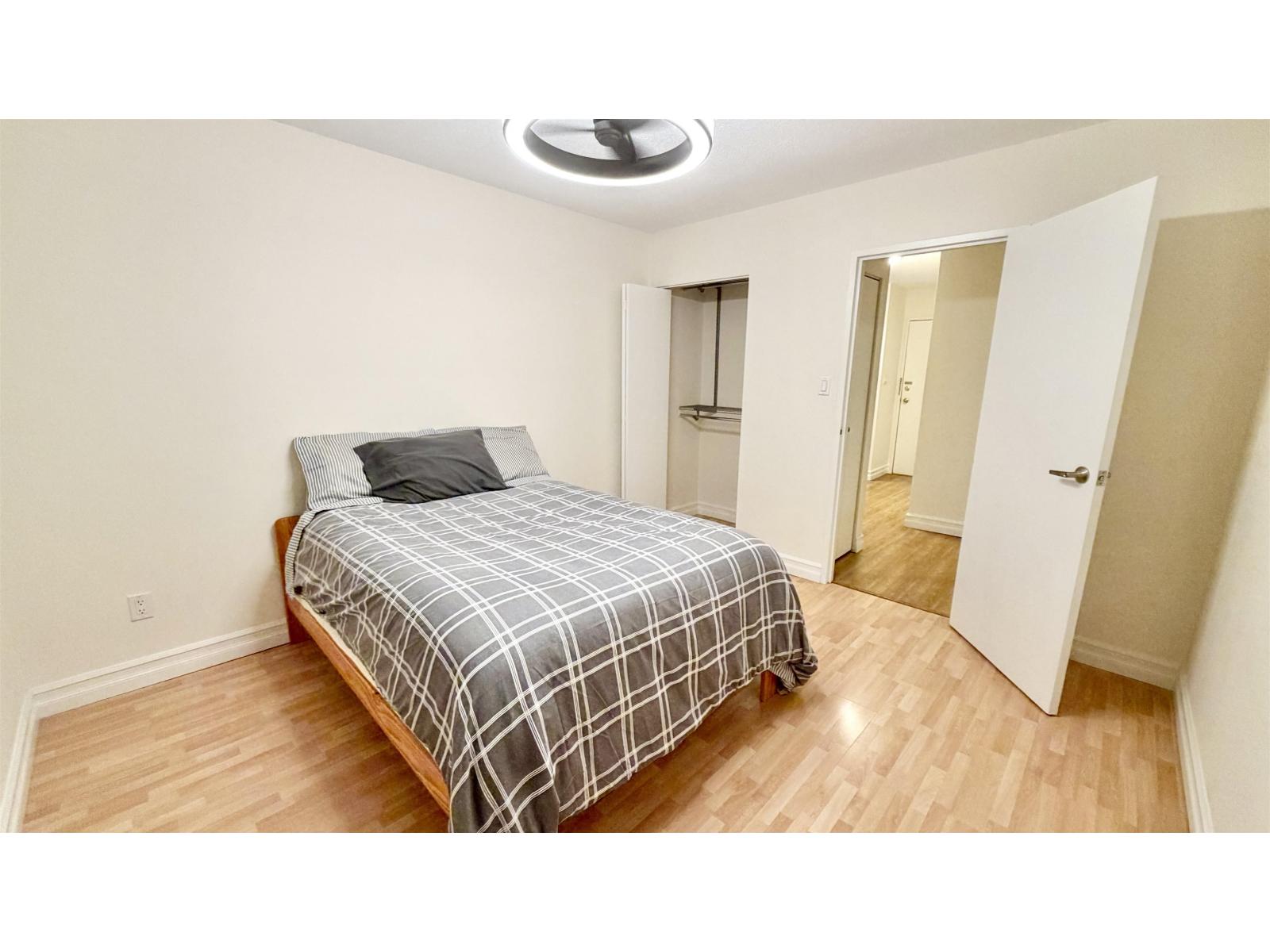 304 1442 BLACKWOOD STREET, White Rock