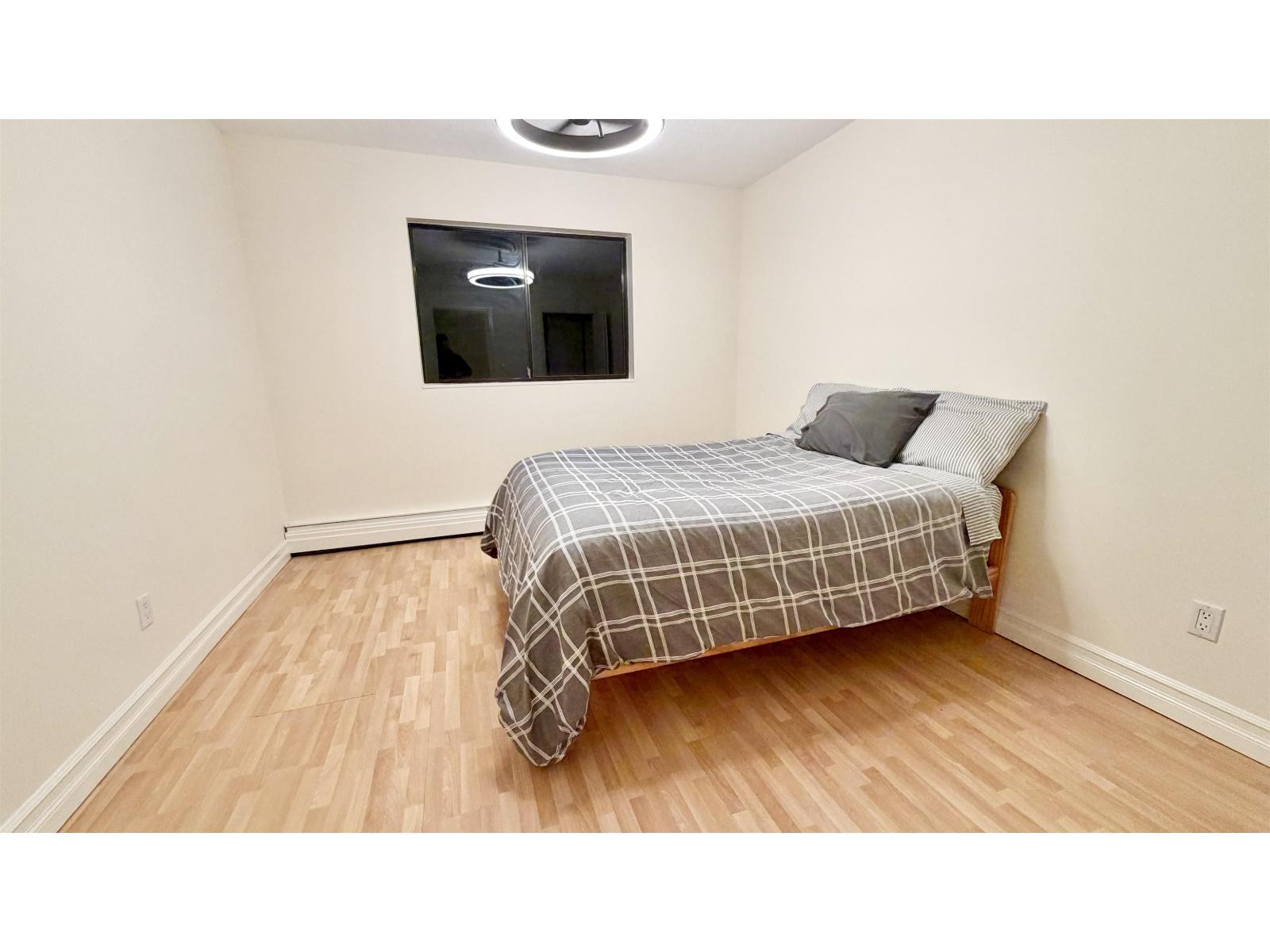 304 1442 BLACKWOOD STREET, White Rock