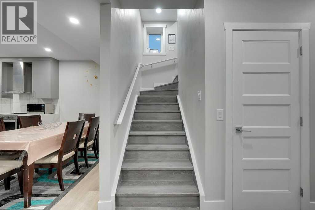 Single Family House for Sale in  Evansfield Close NW Evanston Calgary 