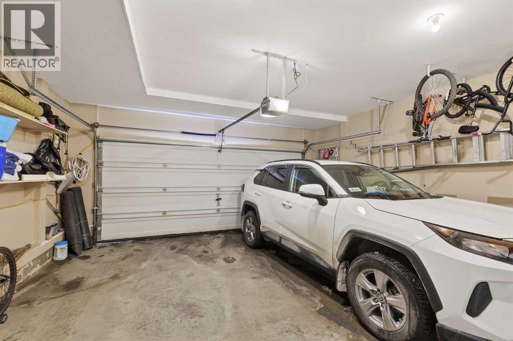 Single Family House for Sale in  Evansmeade Circle N Evanston Calgary 