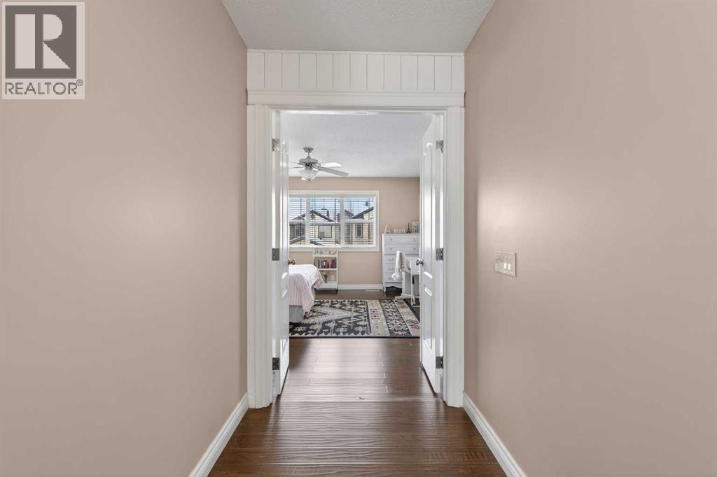 Single Family House for Sale in  Evansmeade Circle N Evanston Calgary 