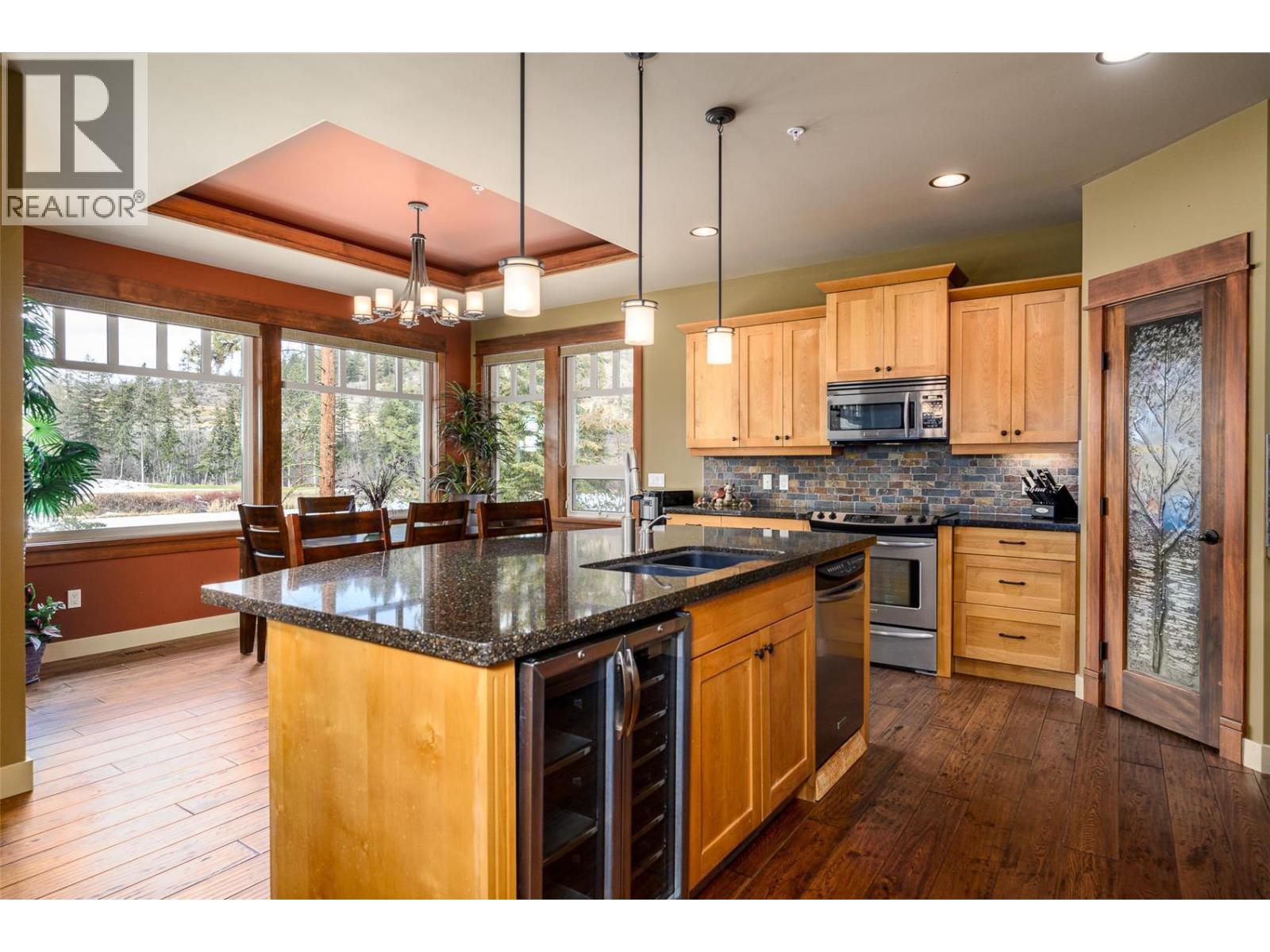 #4 27 BIRDIE LAKE DRIVE - 14