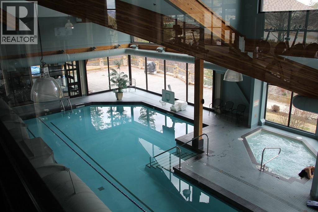 #4 27 BIRDIE LAKE DRIVE - 47