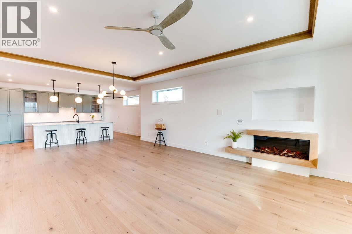  278 Summer Wood Drive, Kelowna