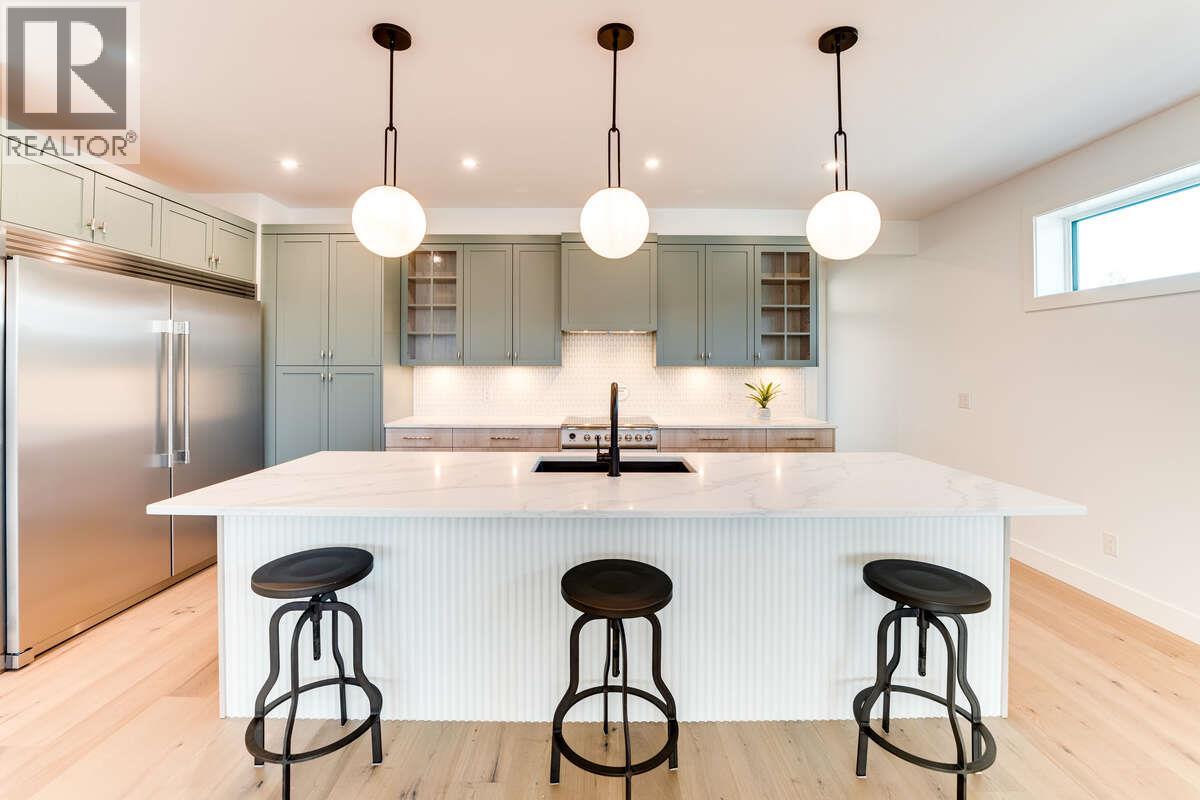  278 Summer Wood Drive, Kelowna