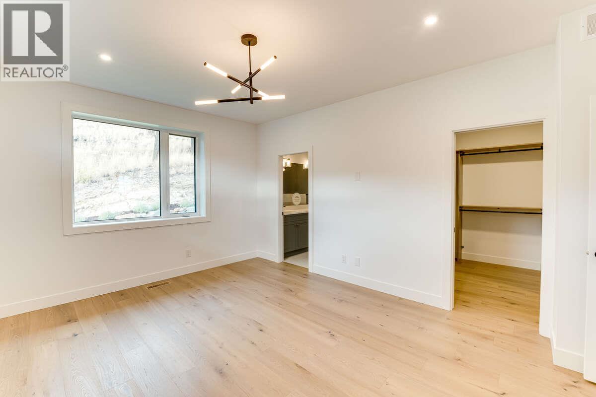  278 Summer Wood Drive, Kelowna