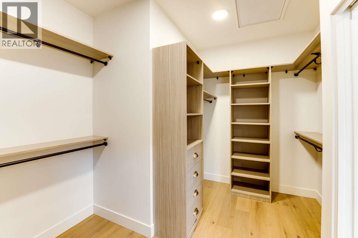  278 Summer Wood Drive, Kelowna