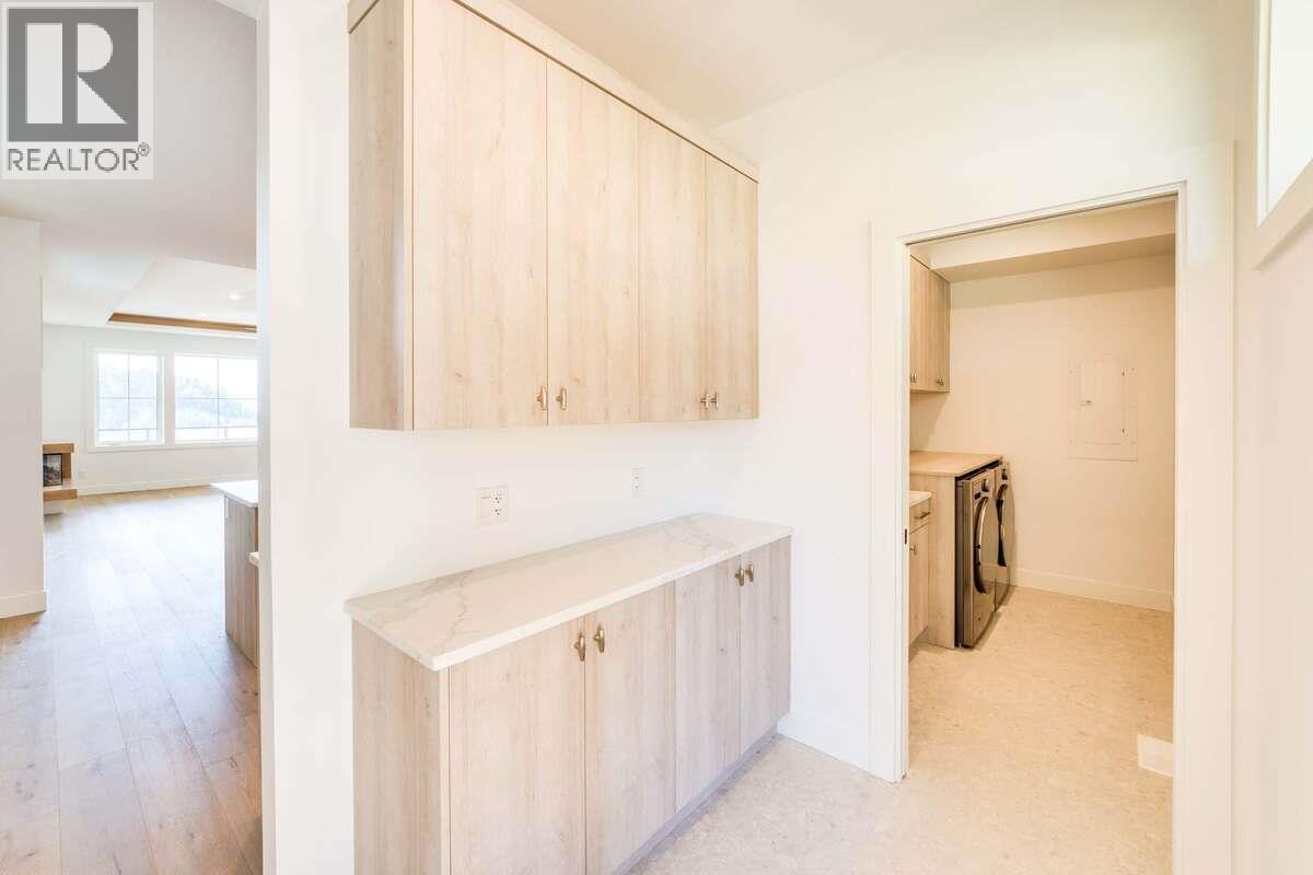  278 Summer Wood Drive, Kelowna