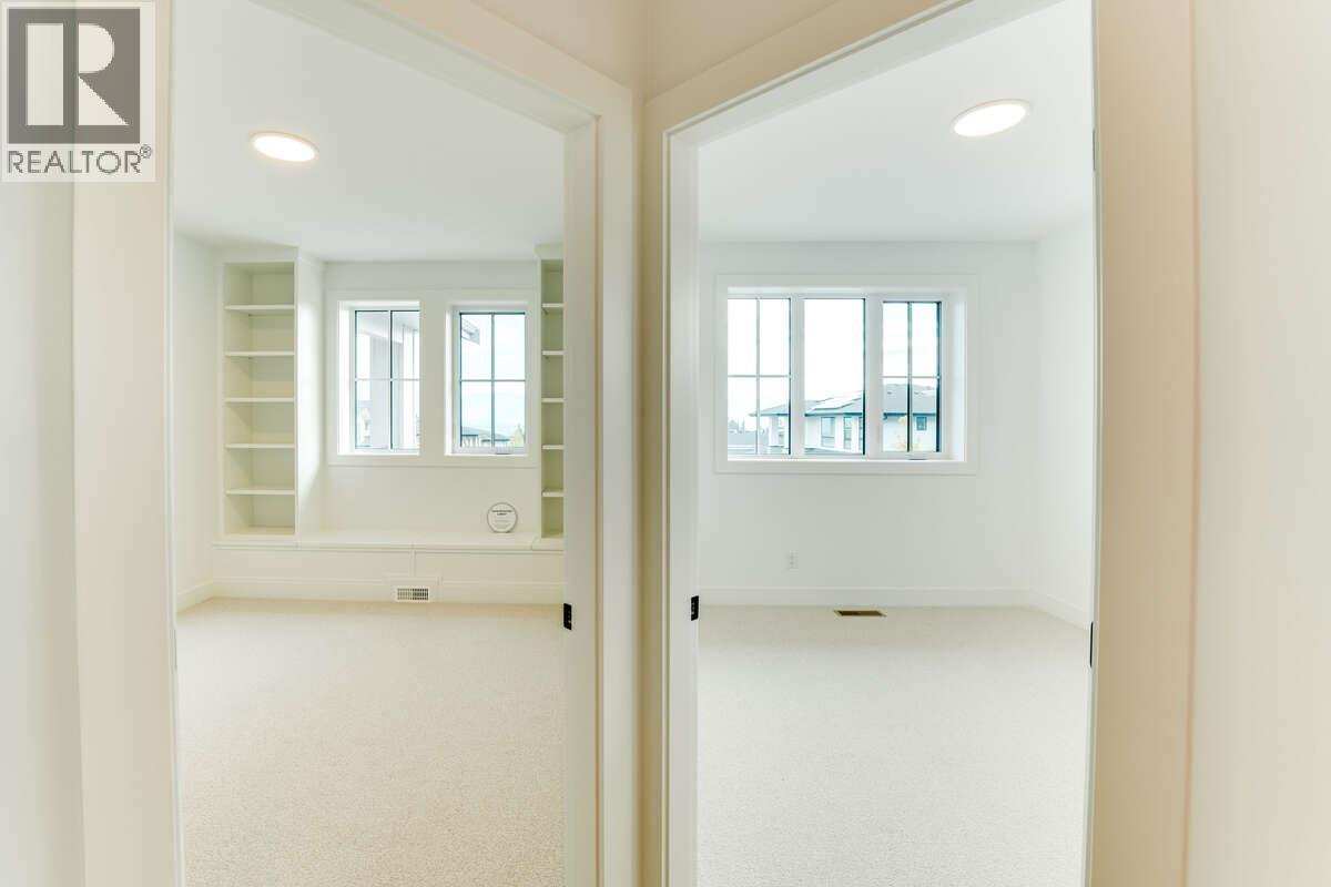  278 Summer Wood Drive, Kelowna