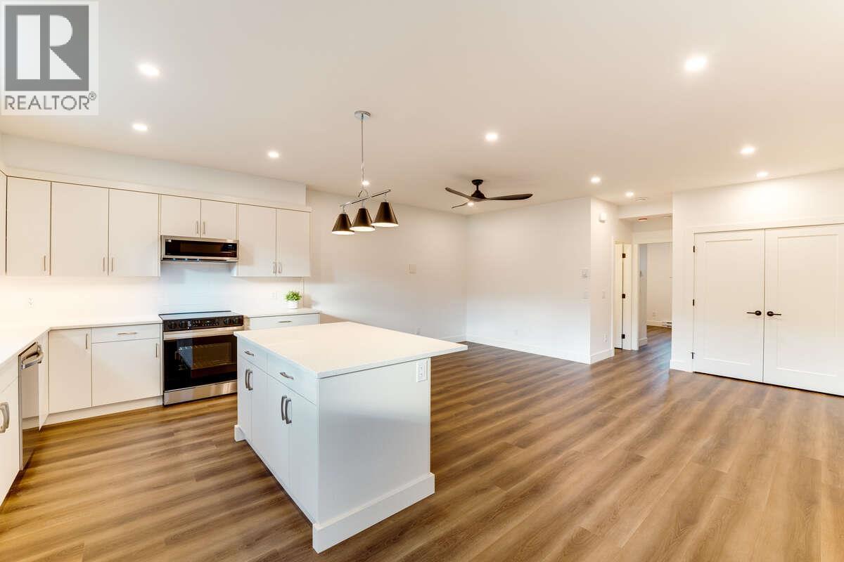  278 Summer Wood Drive, Kelowna