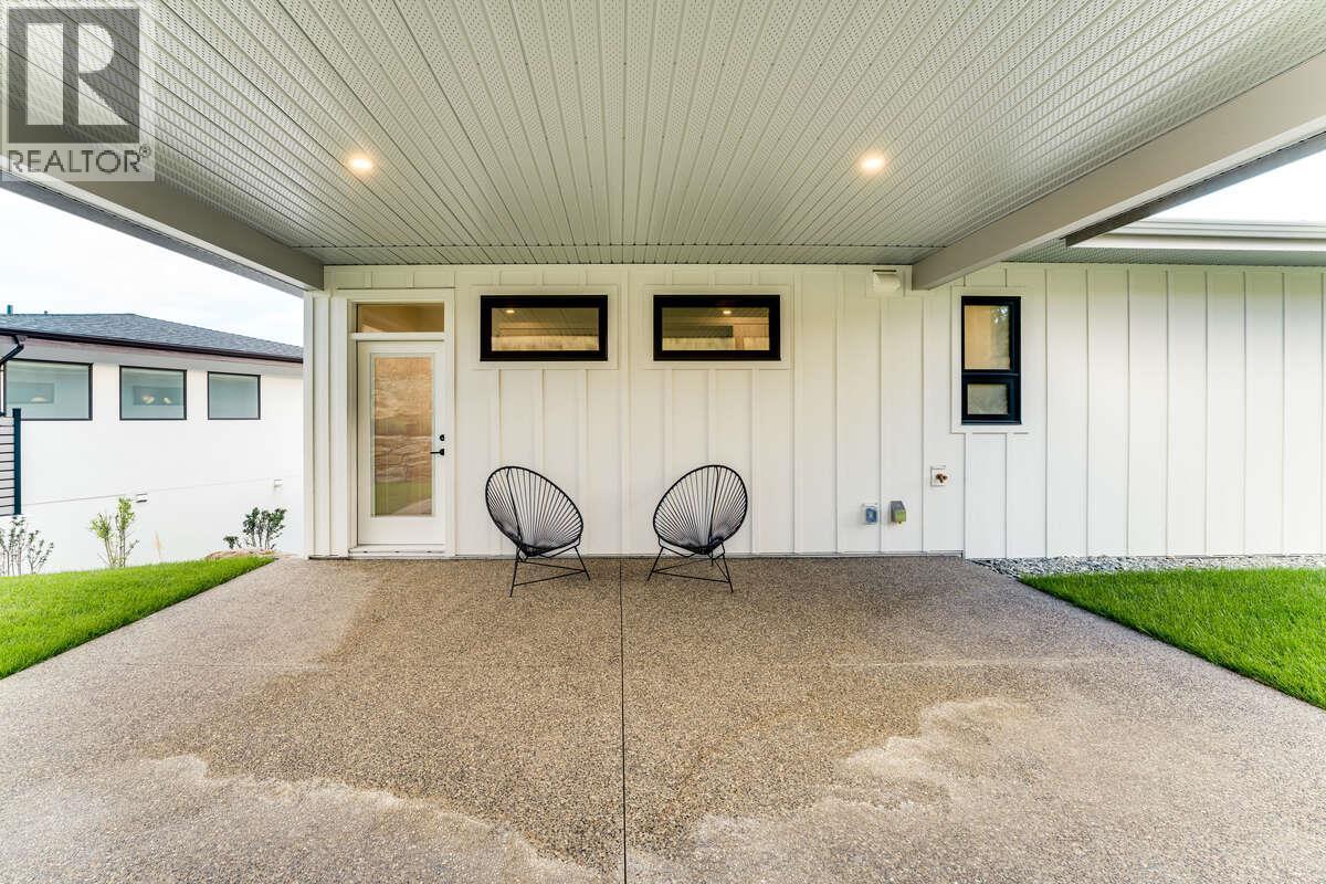  278 Summer Wood Drive, Kelowna