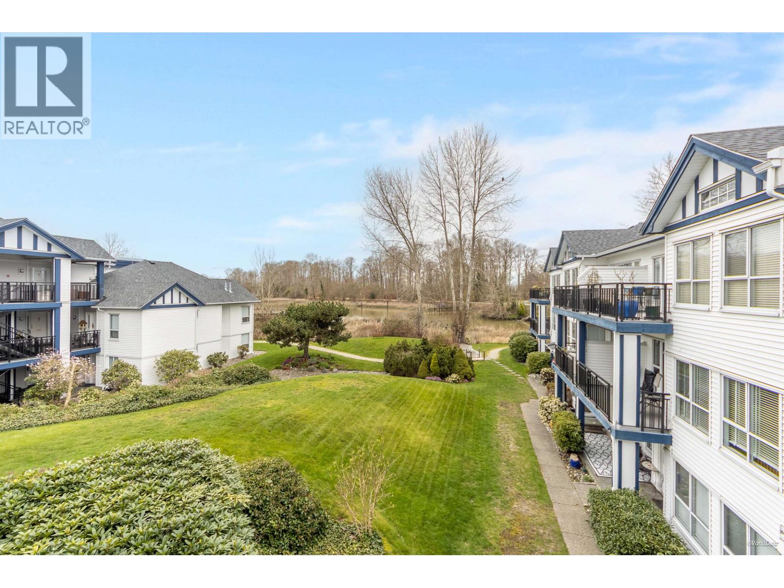 #308-4955 RIVER Road, Delta