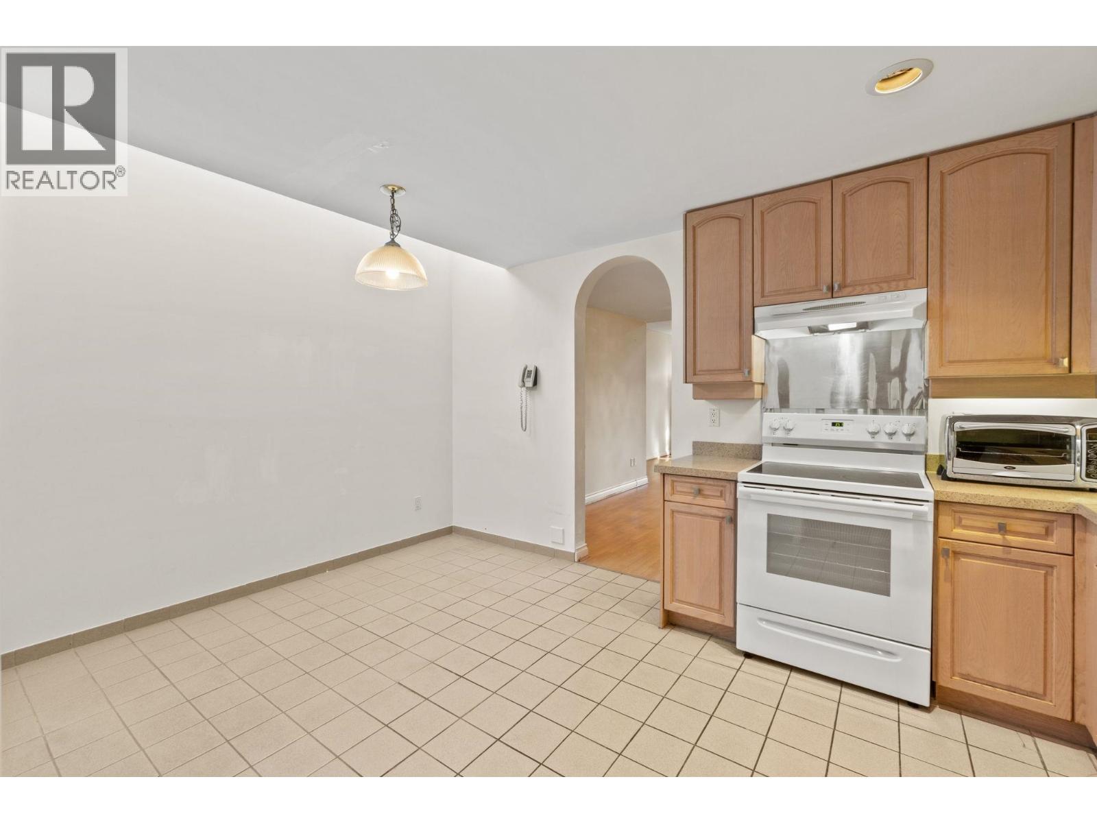 #27-7695 ST. ALBANS Road, Richmond