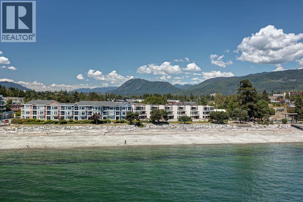 205 5470 INLET AVENUE, Sechelt