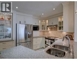 205 5470 Inlet Avenue, Sechelt, BC V7Z0H4 Photo 14