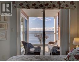 205 5470 Inlet Avenue, Sechelt, BC V7Z0H4 Photo 21