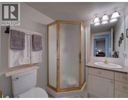 205 5470 Inlet Avenue, Sechelt, BC V7Z0H4 Photo 26