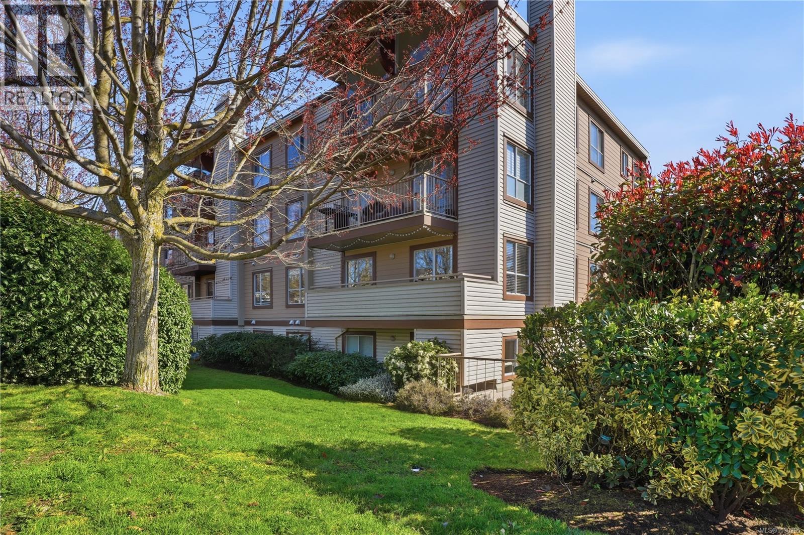 #207 1055 HILLSIDE AVE - 34