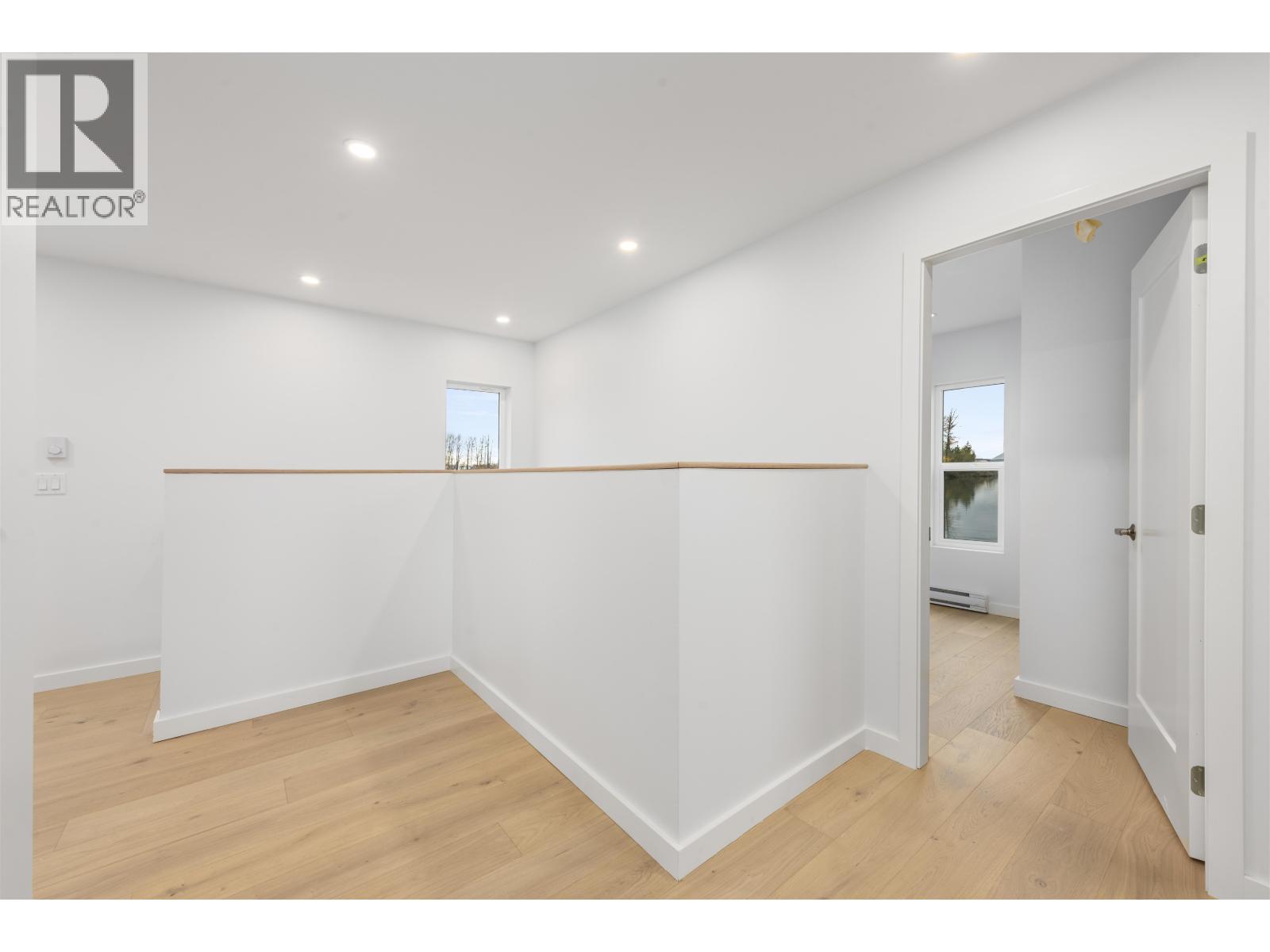 6911 GRAYBAR ROAD, Richmond