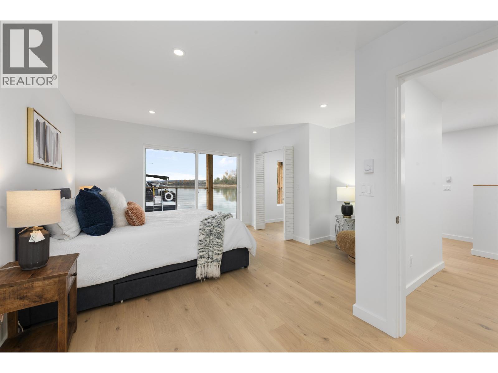 6911 GRAYBAR ROAD, Richmond