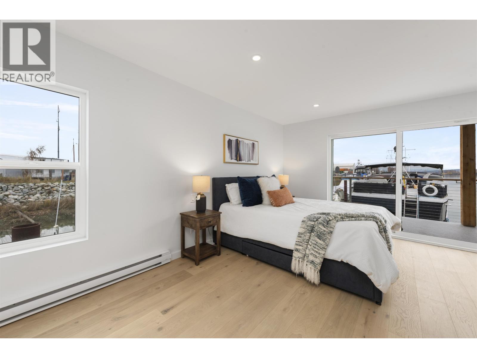 6911 GRAYBAR ROAD, Richmond