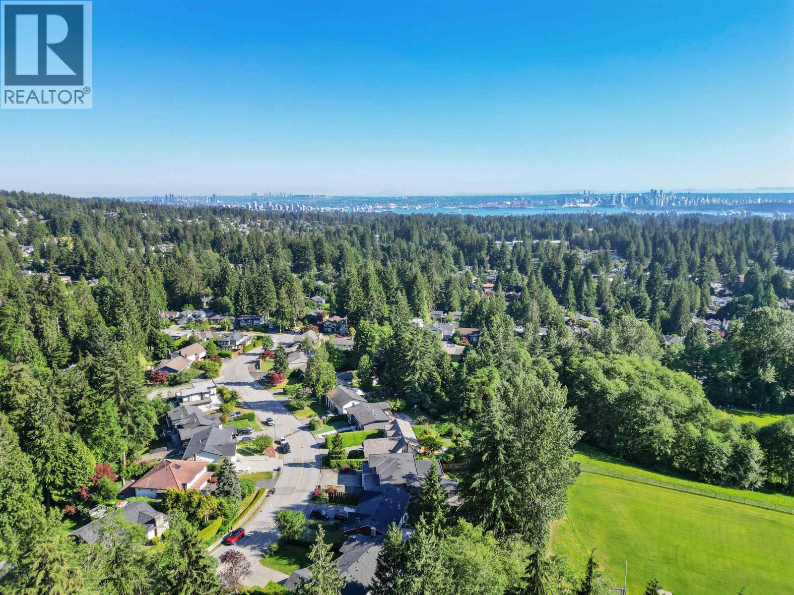 5199 CLIFFRIDGE AVENUE, North Vancouver