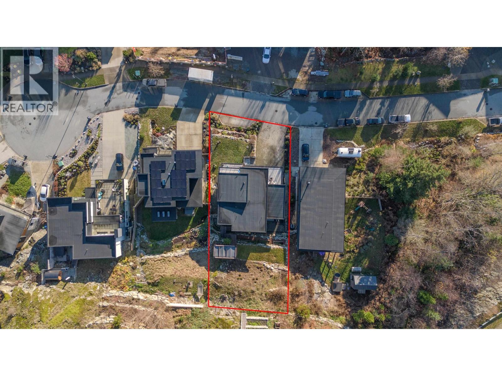 2237 WINDSAIL PLACE, Squamish