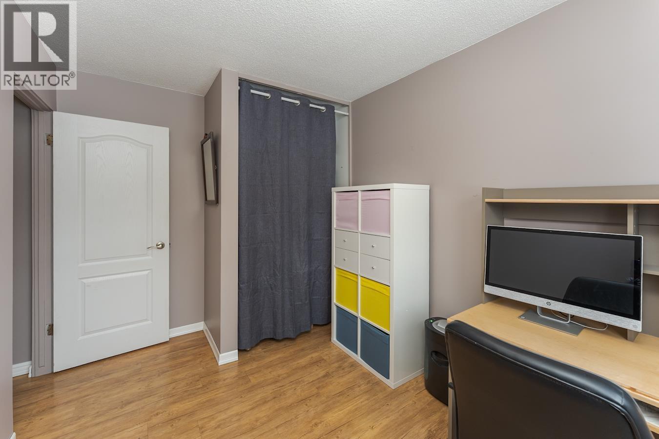 5904 OXFORD PLACE - 13